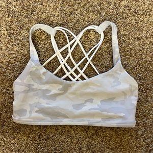 LuluLemon - Free to be Bra